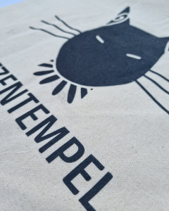 katzentempel.kordelbeutel beige 1